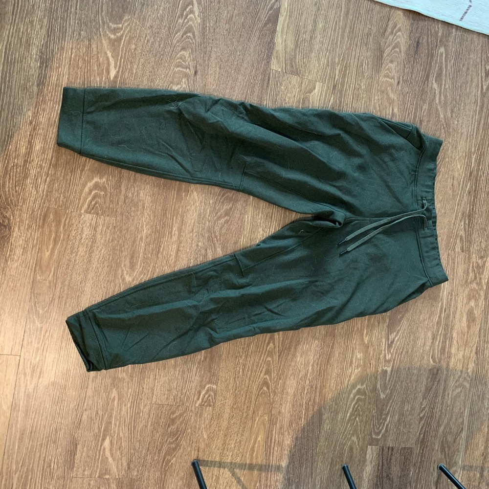 Men’s lululemon sweatpants